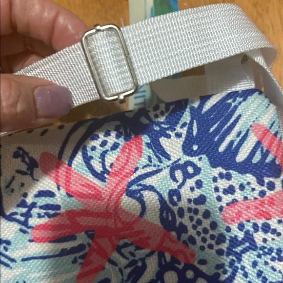 NWT tropical print crossbody bag - Picture 6 of 8